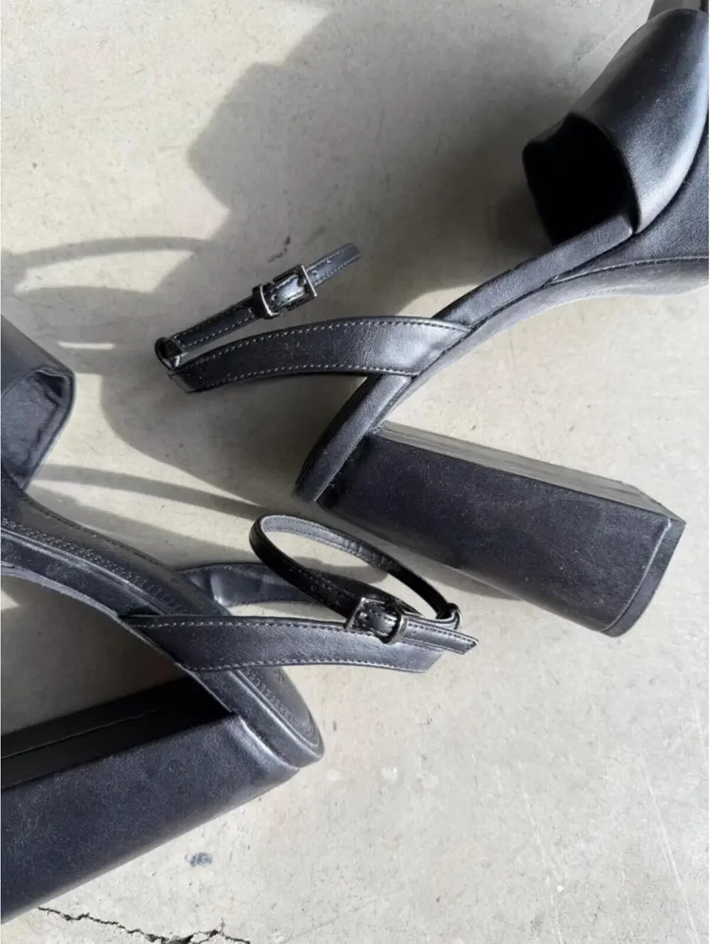 Stradivarius / Platform Heels / Black Ankle Strap